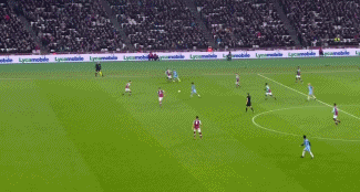 记者：缺席友谊赛，谢什科已经告诉队友们他将离队